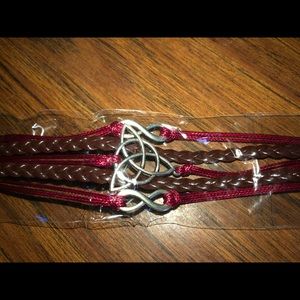6/$25 Triquerta infinity Bracelet